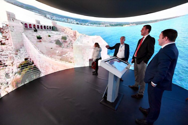 BÜYÜKŞEHİR, EMITT FUARI’NDA MERSİN RÜZGRI ESTİRİYOR 