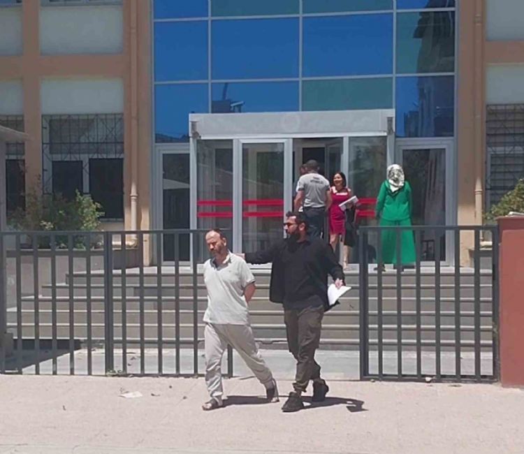 Annesini katleden şahıs, bir ay olmadan öldü