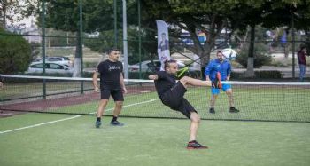 Öğretmenler Günü Ayak Tenis Turnuvası sona erdi