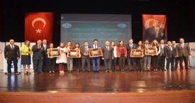  ÖĞRETMENLERİMİZ SÜREKLİ KENDİLERİNİ YENİLEMELİ