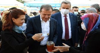 Üretici kadın stantları Erdemli'de kuruldu