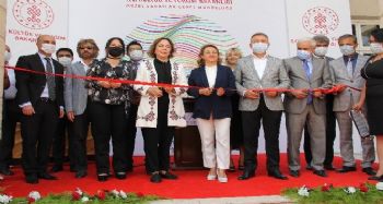 Bakan Yardımcısı Yavuz, Mersin Güzel Sanatlar Galerisinin açılışını yaptı