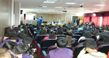 Mersin Barosundan lise öğrencilerine suç türleri ve bilişim suçları eğitimi