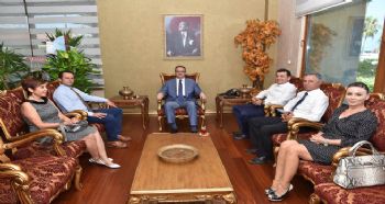 CHP İL BAŞKANI ÖZYİĞİT VE YÖNETİMİNDEN VALİ SU’YA HAYIRLI OLSUN ZİYARETİ