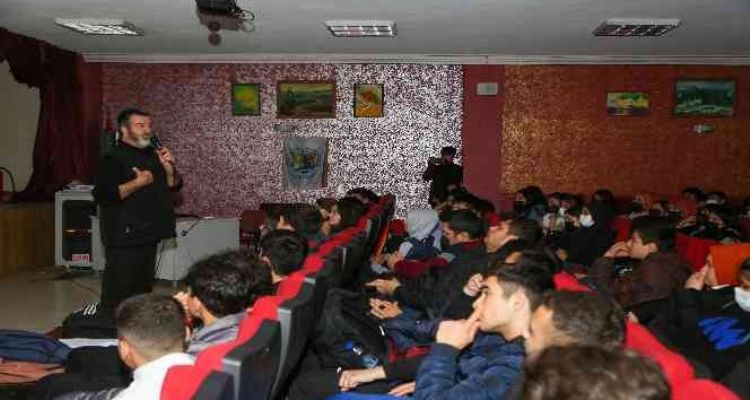 Tollu: "Canlının olduğu her yerde olmanın gayreti içerisindeyiz"