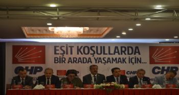 CHP MERSİN İL BAŞKANLIĞI “EŞİT KOŞULLARDA BİR ARADA YAŞAMAK İÇİN” PANELİ DÜZENLEDİ