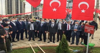 Çanakkale Zaferi ve Şehitler Günü Çanakkale Zaferi Parkında kutlandı