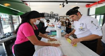 Tırat mutfak atölyesinde ilk ders heyecanı