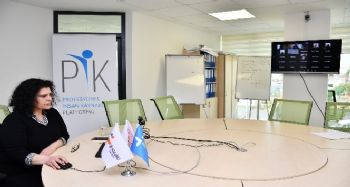 Mersin'de iş hayatına hazırlık eğitimleri sürüyor