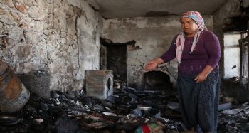 Kızları için 6 yıl biriktirdikleri çeyiz, 1 gecede kül oldu
