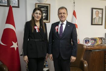 Başkan Seçer: “Dün olduğu gibi bugün de aynı kararlılıkla ve inançla KKTC’nin yanında olacağız”