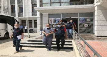 Tatlıcıyı dolandıran sahte kamu görevlileri tutuklandı