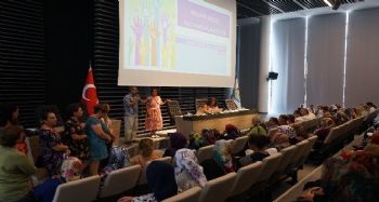 Üretici kadınlar, kooperatifleşme yolunda ilk adımı attı