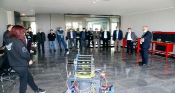Mersinli sanayiciler ‘Model Fabrika’yı inceledi