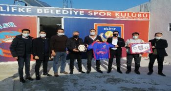 Altay’dan Silifke Belediyespor’a marş