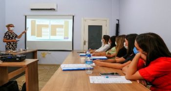 Göreve yeni başlayan Teksin personeli eğitimden geçti