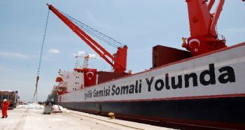 KIZILAY YARDIM GEMİLERİ RAMAZAN’IN BEREKETİNİ AFRİKA’YA TAŞIYACAK