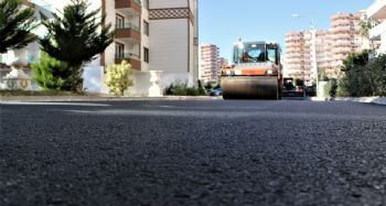Mersin Büyükşehir Belediyesi, yol çalışmalarını aralıksız sürdürüyor