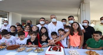 Cumhuriyet Bayramında Atatürk büstünün açılışı yapıldı