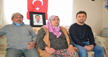 Gara şehidi polisin ailesi terör örgütünün çirkin propagandasını anlattı
