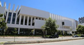 Mezitli Belediyesi binası, ulusal mimarlık sergisi ve ödülleri finaline kaldı