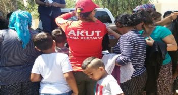 AKUT’TAN SİLİFKE’DE GİYSİ YARDIMI