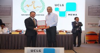 Başkan Tarhan, UCLG-MEWA'da Mezitli'deki projelerini paylaştı