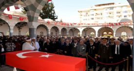 MERSİN ŞEHİDİNİ SON YOLCULUĞUNA UĞURLADI