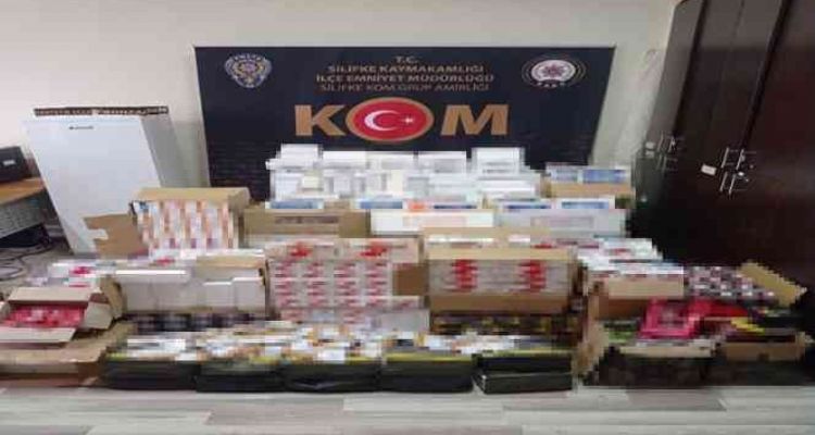 Mersin'de 203 bin 800 adet makaron ele geçirildi