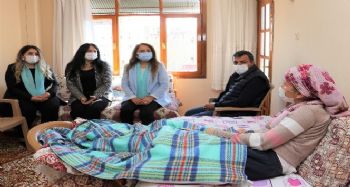 Başkan Yılmaz'dan, felçli Kestaneoğlu'na 8 Mart hediyesi
