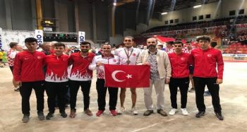 Toroslar Belediyesi Bocce Takımı sporcusu Yakın'dan dünya üçüncülüğü