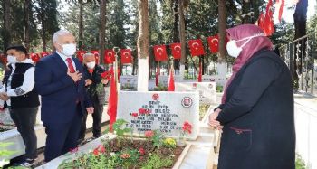 Başkan Gültak, şehit ailesiyle bir araya geldi