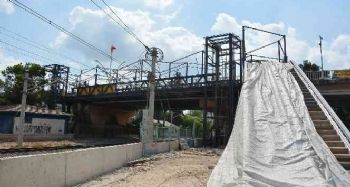 Tarsus'taki üstgeçit inşaatı bitme aşamasına geldi