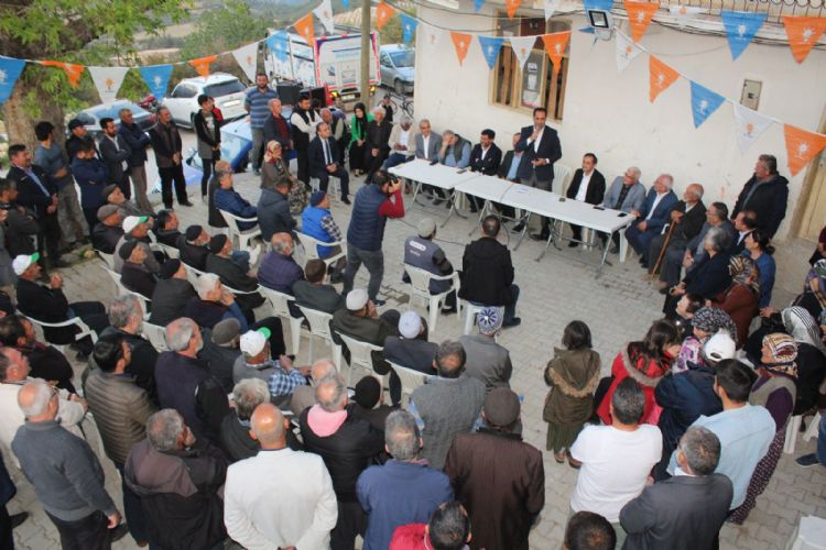  KIRATLI: MUT; CUMHURBAŞKANINA VE VEKİLLERİNE SAHİP ÇIKIYOR 