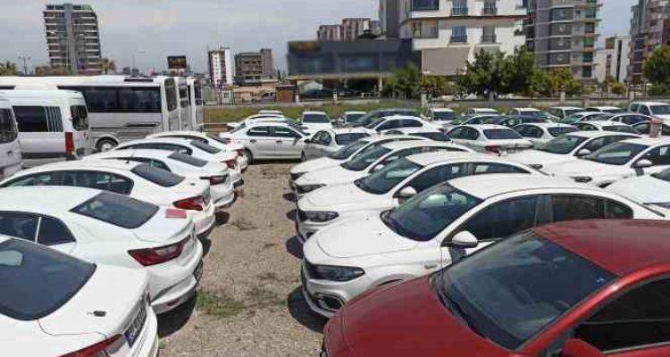Mersin'de araç stoku yapan firmaya işlem yapıldı