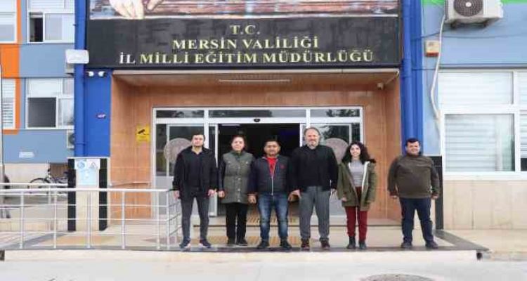 Mersinli gönüllü öğretmenler deprem bölgesinde görev alıyor