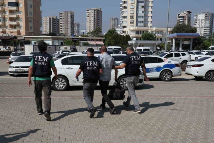 Mersin’de FETÖ’den hapis cezası bulunan eski emniyet amiri yakalanıp, tutuklandı