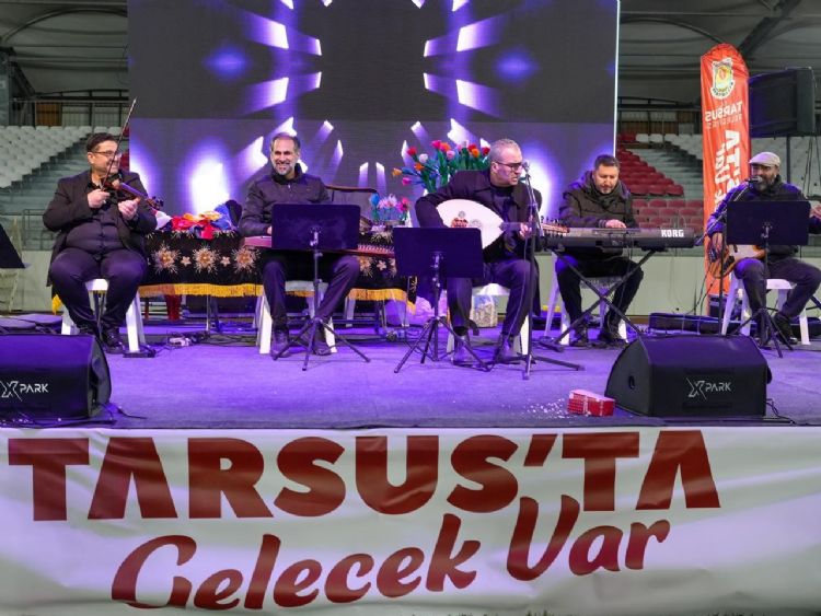 Tarsus’ta Ramazan akşamları kültür ve sanatla şenlendi