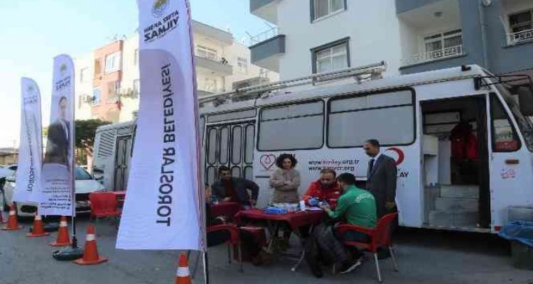 Toroslar Belediyesinden kan bağışı kampanyasına destek