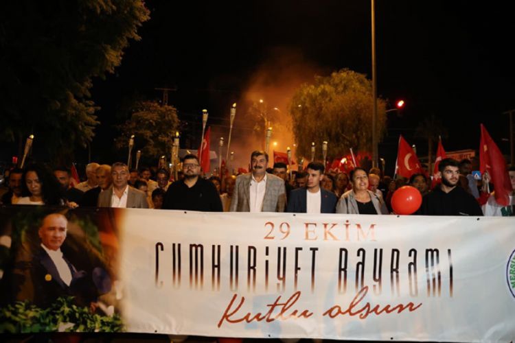 CUMHURİYET COŞKUSU TOROSLAR’I SARDI