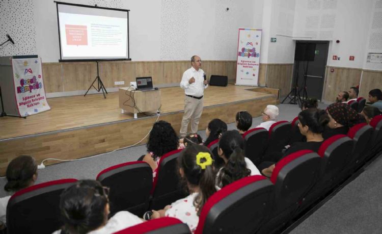 Mersin’de çocuk işçiliğine karşı farkındalık semineri