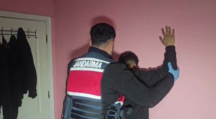 Mersin’de yasa dışı bahis operasyonu: 9 tutuklama