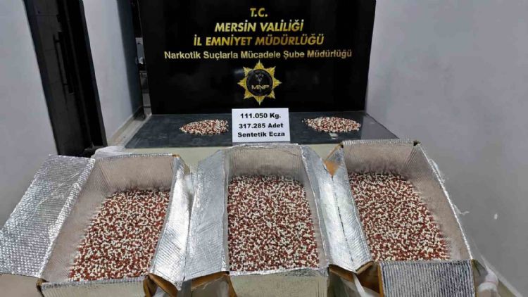 Mersin’de 317 bin 285 adet uyuşturucu hap ele geçirildi