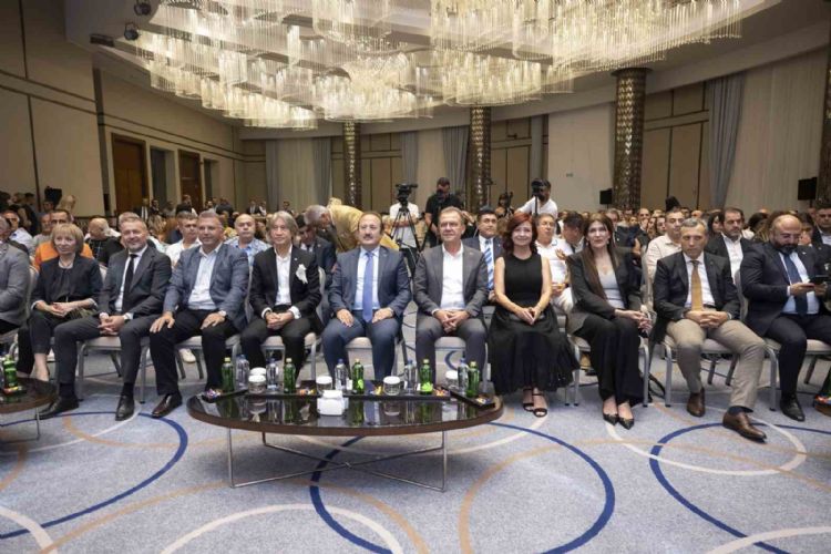 Başkan Seçer ‘Roza’ filminin galasına katıldı