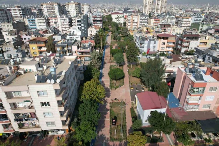 Mersin’de yenilenen parka şehidin ismi verildi