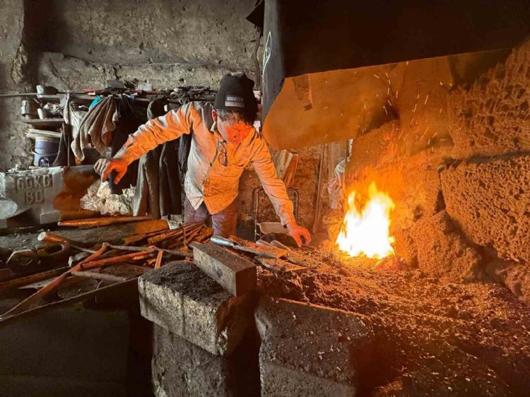 Silifke’de demircilik mesleği yok olmak üzere