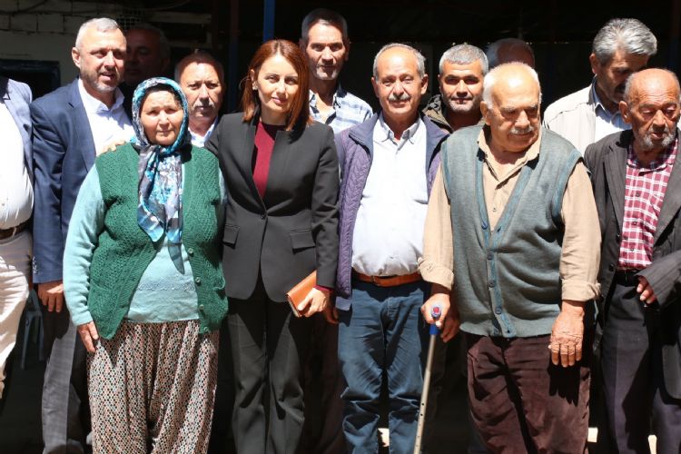 SÖYLEMEZ: “SEÇİLİP GİDENLERDEN OLMAYACAĞIM”