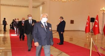 Mersin'de Cumhuriyet Bayramı sade bir törenle kutlandı