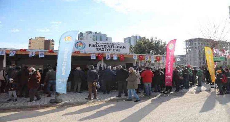Mezitli'de Ali Bilgiç Parkı ve Fikriye Atılgan Taziye Evi açıldı