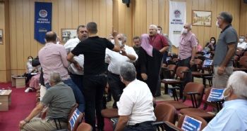 Belediye meclisinde ‘heval’ gerginliği
